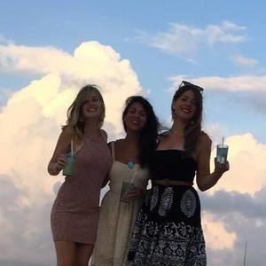 Meet your Posher, Melissa